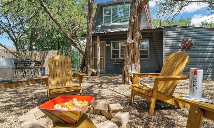 Granbury Casa | Quirky 2BR A-Frame near Lake Granbury