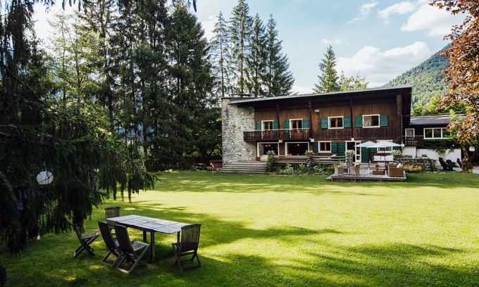 Morzine Chalet De Esquí | Quirky chalet, large private garden with safe parking