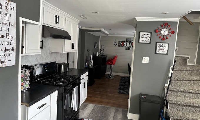 Westover Casa | Quite and Peaceful Modern Home Away From Home in the Mountain State!!!!