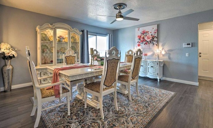 Apple Valley Otro | Quite Beautiful Shabby Chic 3/3 Bedrooms home.