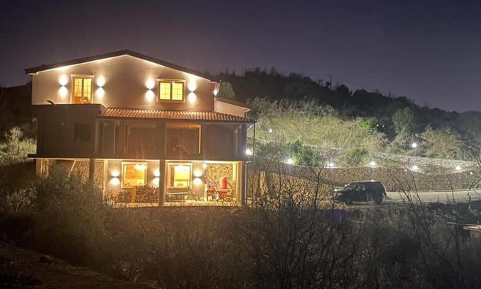 Sakës Casa | Qyteza Guest House & Camping