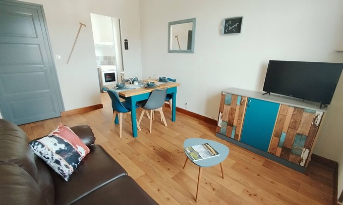 Murol Apartamento | Résidence de Michèle Meublé de 45m² Pour 2 Adultes + 2 Enfant Jardin et Parking