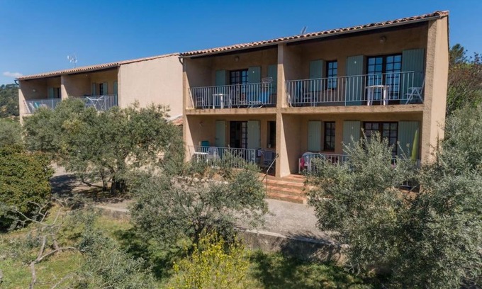 Greoux-les-Bains Apartamento | Résidence Lou Cigaloun - ANA LOCATION