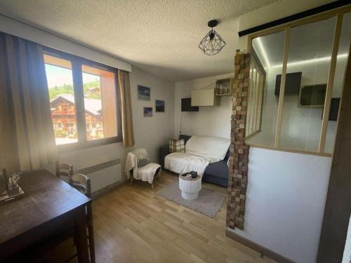 Mont-de-Lans Apartamento | Résidence Montana 2 - Appartement cosy avec départ ski aux pieds MAE-5581