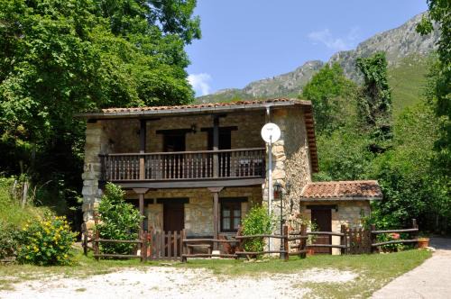 Llonin Casa | Río Aliso