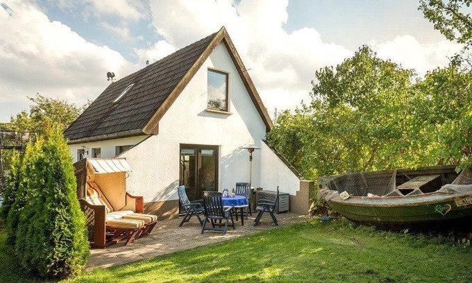 Parchtitz Casa | RügenHerz Fischerhütte