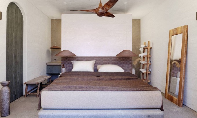 Exo Gialos Villa | R 1487 Two Bedroom Villa Thimari Lodge Santorini