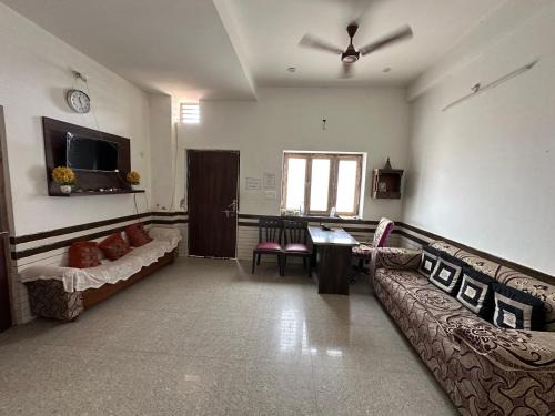 Vrindavan Casa | Radhey Radhey Seva Sadan