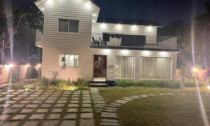 Hadapsar Casa | Radission Villa