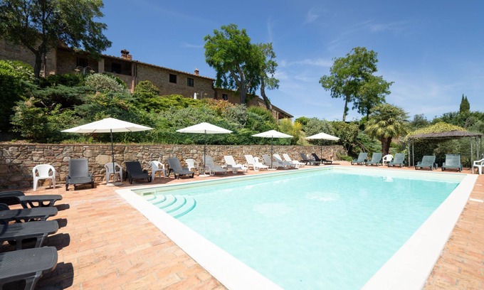 Montaione Apartamento | Raffaello by Interhome
