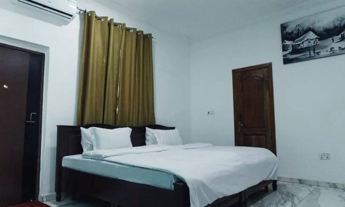Cape Coast Cama Y Desayuno | RAGANT HOTEL