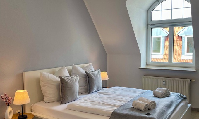 Erfurt Apartamento | Raha - Ihr Komfortables Zuhause am HBF - Vollausgestattet - Parkplatz