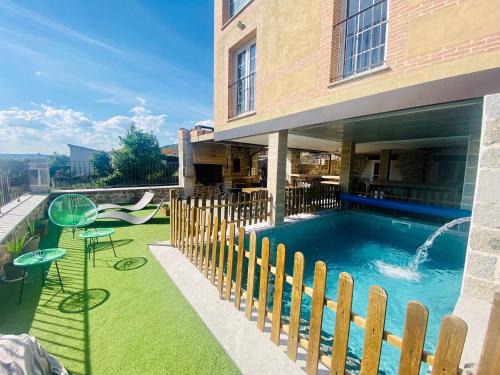 Robledondo Apartamento | Raices