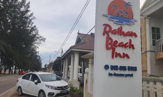 Kampung Sura Masjid Complejo | Raihan Beach Resort