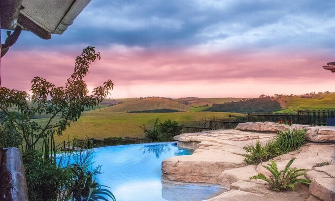 Dolphin Coast Cabina | Rain Farm Game Lodge