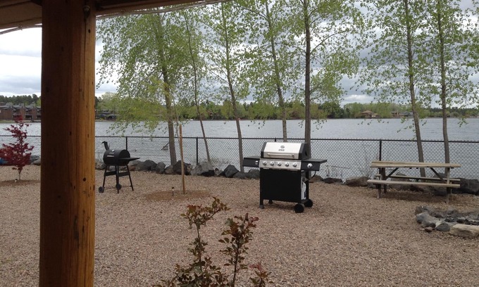 Pinetop-Lakeside Cabina | Rainbow's End Resort on Rainbow Lake