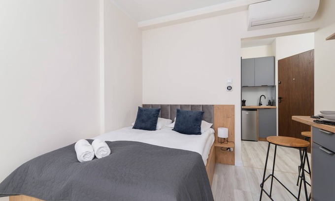 Warszawskie Apartamento | Rakowicka 14 | Funkcjonalne Studio | Klimatyzacja