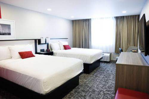 Irving Hotel | Ramada by Wyndham DFW Airport