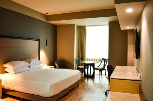 Santa Fe Hotel | Ramada by Wyndham Mexico City Santa Fe