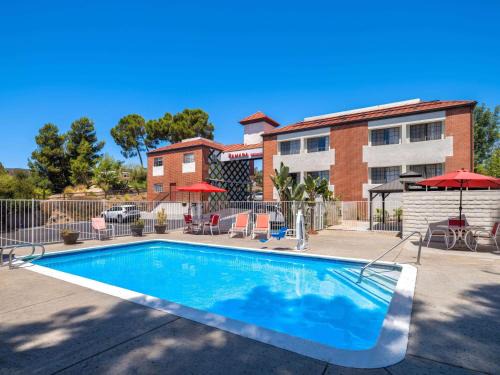 Poway Hotel | Ramada by Wyndham San Diego Poway Miramar