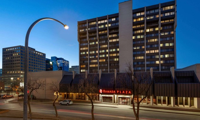 Regina Hotel | Ramada Plaza by Wyndham Regina Downtown