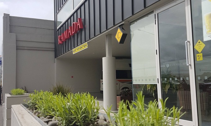 Christchurch City Centre Hotel | Ramada Suites by Wyndham Christchurch City