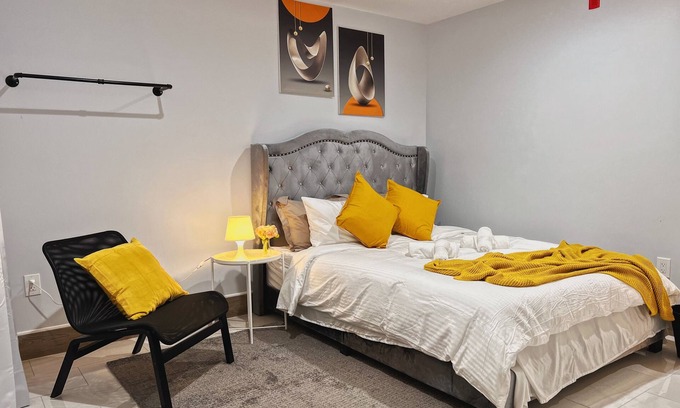 Center City Apartamento | Ramblei near Chinatown & CenterCity: 1 Bedroom - Unit A