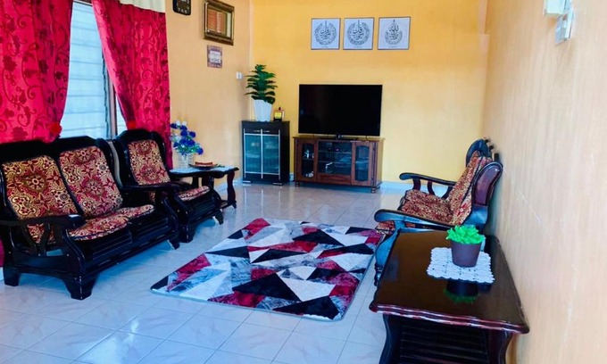 Pokok Sena District Casa | Ramizu Homestay Pokok Sena
