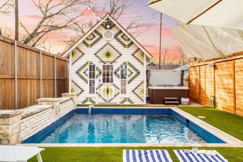 Travis Heights Casa | Ramsey by AvantStay Modern Character Home in Austin w Pool
