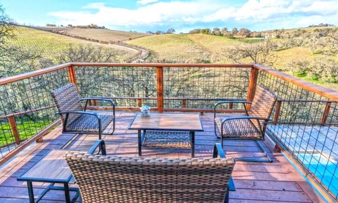 Paso Robles Casa | Hideaway House en 30acre Windwood Ranch, piscina privada, vistas al viñedo, tenis