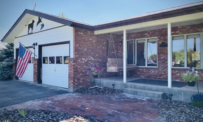 Frenchtown Casa | Ranch-style home with horse property and fenced yard