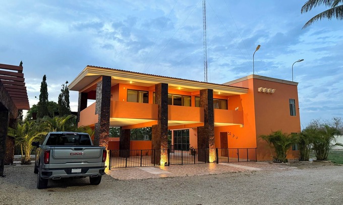 Muxupip Casa | Casa y Rancho familiar Reygar
