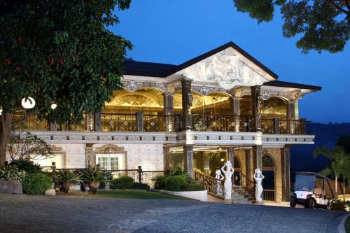 Bagac Complejo | Rancho Bernardo Luxury Villas and Resort