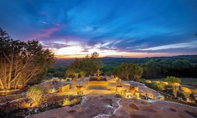 Fischer Casa | Rancho Deluxe I Families, Stargazing