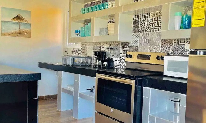 Iztapa Casa | Rancho María René/ Piscina privada y wifi