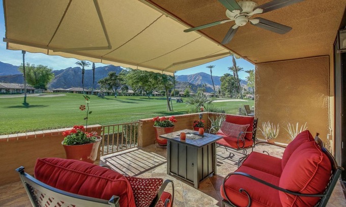 Rancho Mirage Condominio | Rancho Mirage Golf Fairway Oasis