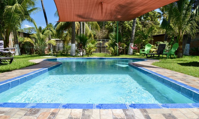 Playa San Diego Casa | Rancho San Francisco Linda Propiedad Privada