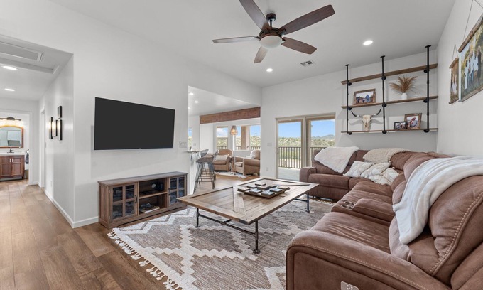 Wickenburg Casa | Rancho Vista, Luxury living near downtown, w/stalls