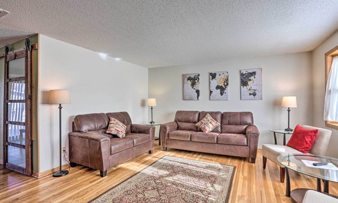 Rapid City Casa | Rapid City Home - Walk to Canyon Lake Park