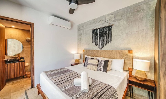 Playa Paraiso Condominio | Rare 1BR Swim Up w/ Cenote | Osmosis | Gym | Desk