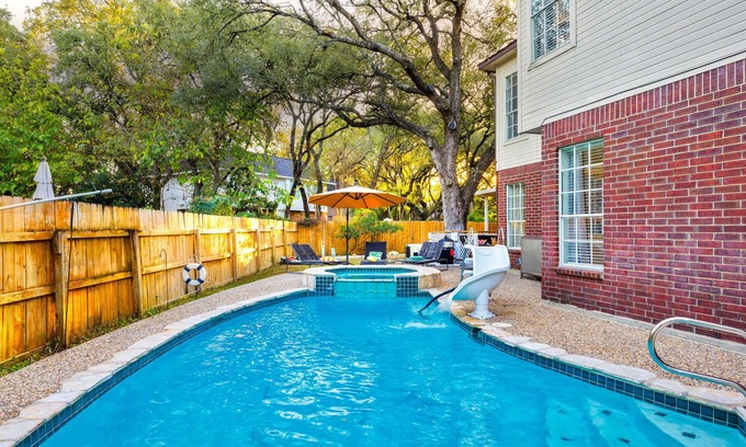 North Central Thousand Oaks Casa | RARE FIND! Heatd Pool Spa GameRoom Summer Special!