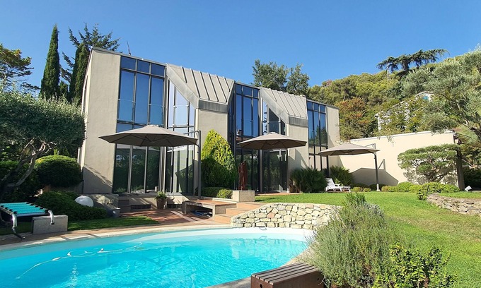 Est Casa | Rare, Maison D'architecte, Piscine, Calme Absolu, Cours Mirabeau à 10 min à Pied