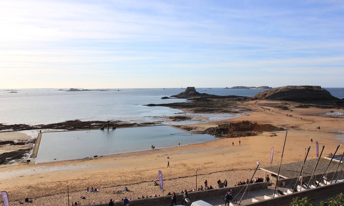 Intra Muros Apartamento | Rara única y acogedora pied-à-terre 150m del mar