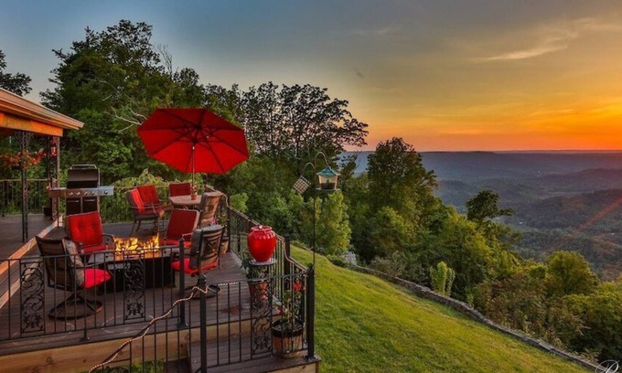 Lookout Mountain Casa | Ray's Place en Lookout Mountain
