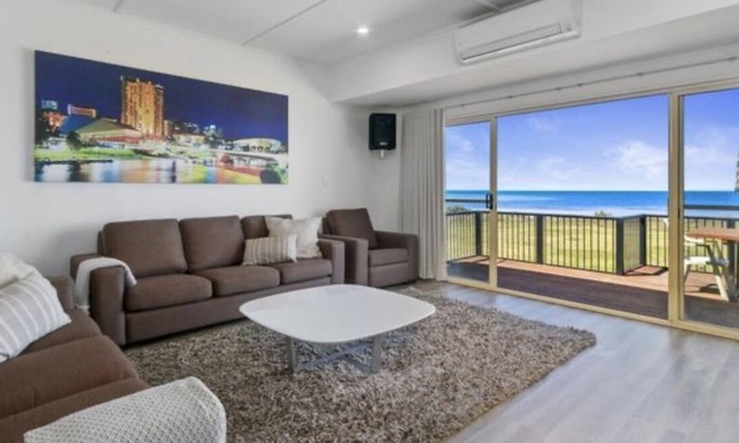 Port Vincent Casa | Rays Retreat beach front Port Vincent