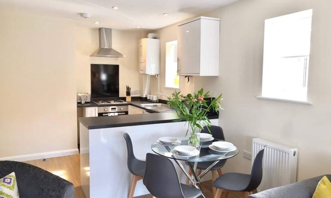 Oxford Apartamento | Razia Apts 8 (Westminster | 2 Bed 1st Floor Apt.