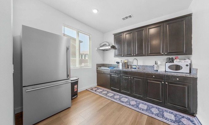 Mira Loma Cabaña | RBD near the airport