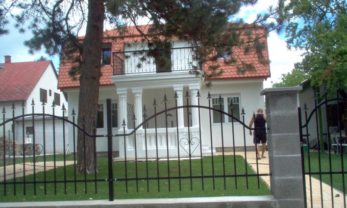 Zamardi Casa | Rebeka Villa