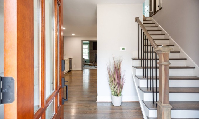 Durham Casa | Recently Renovated Spacious Home In North Durham