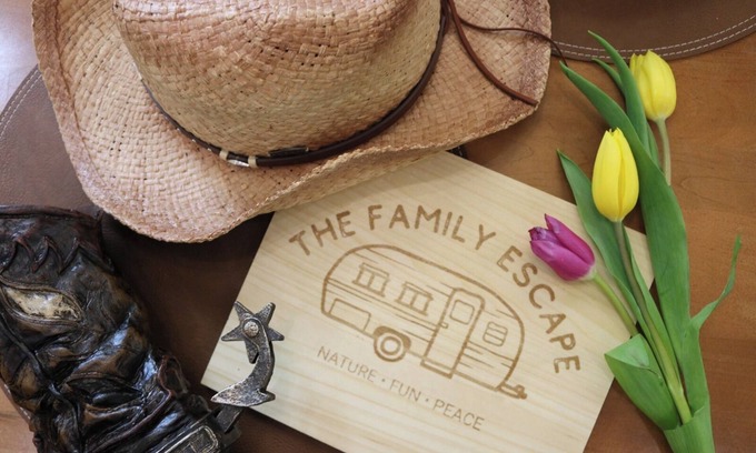 River Ranch Casa | Reconnect with nature at this amazing escape! Welcome to our RV in River Ranch!